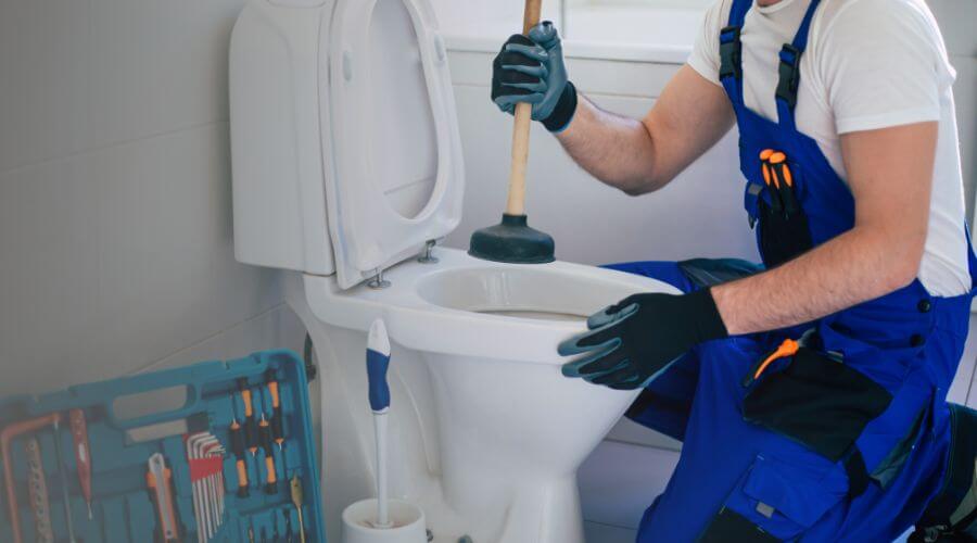 Professional expert plumbing services in Queen City, MO